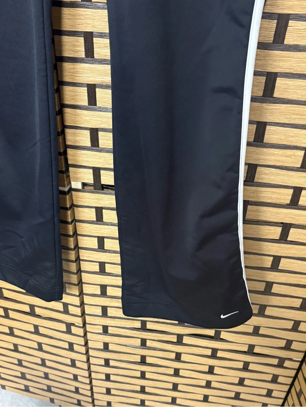 Nike black active pants size large